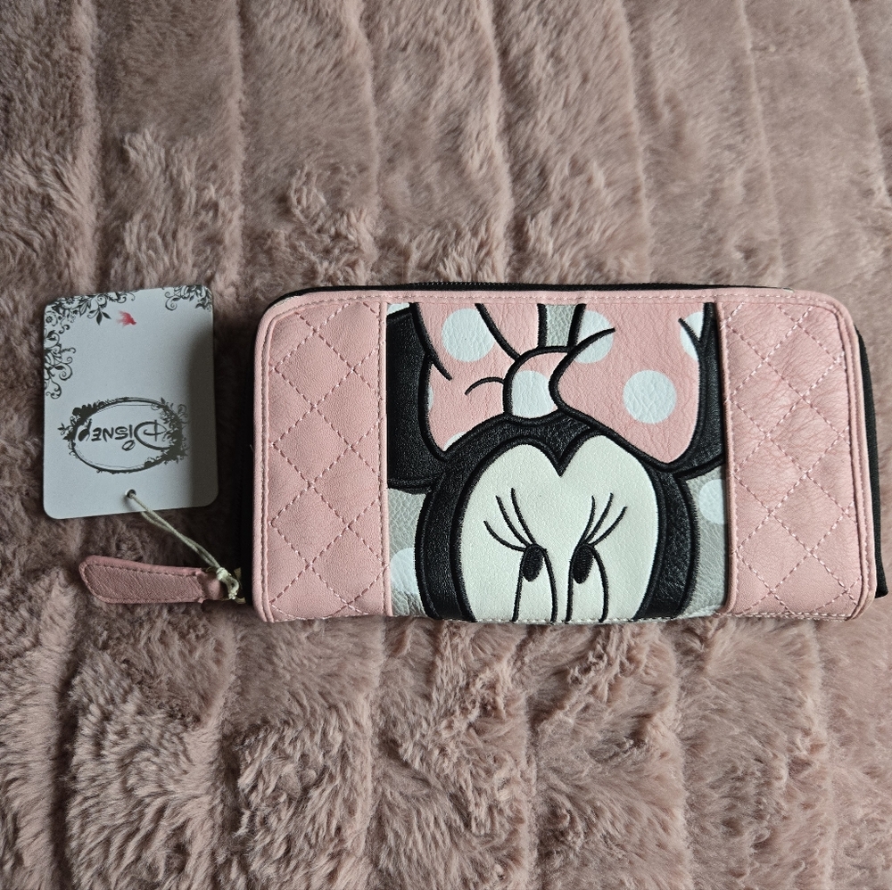 Disney Minnie Mouse Pink Quilted Zip Wallet